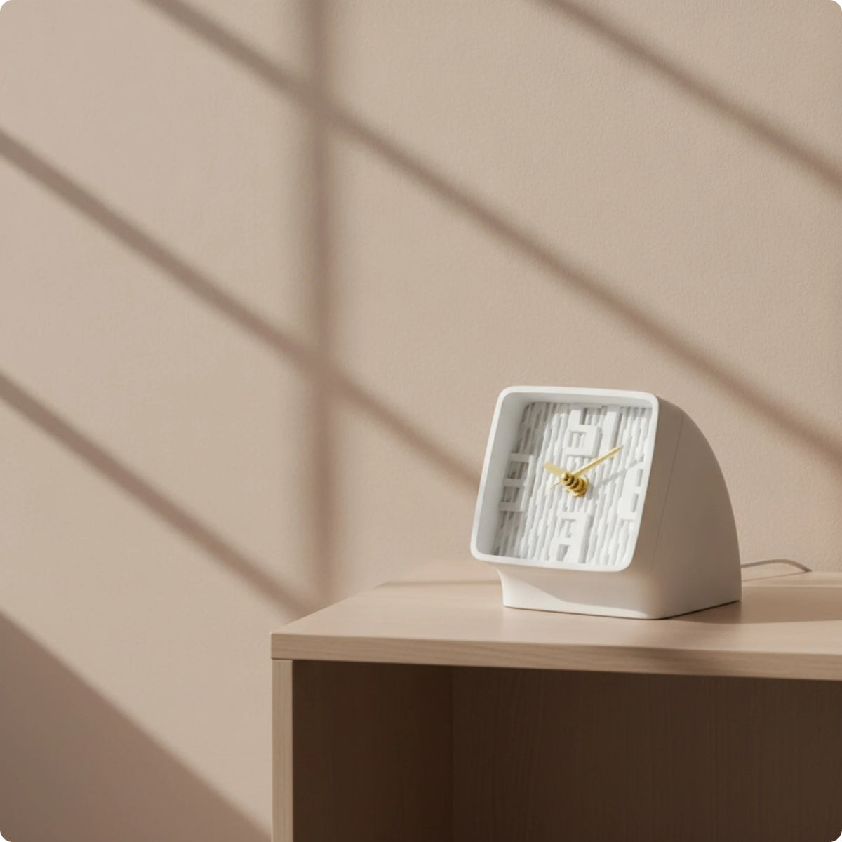 שעון שולחני פיסולי במראה שיש-טרוורטין | דגם Arch Marble Clock
