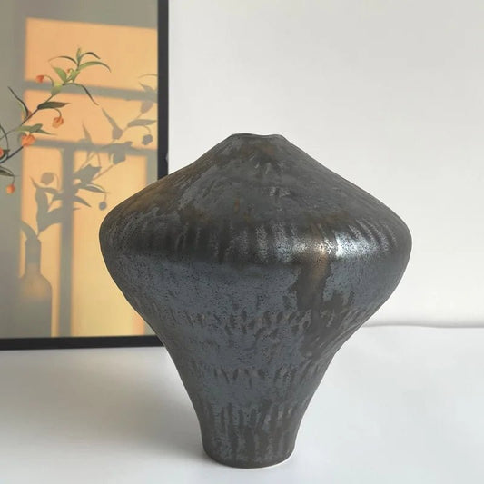 אגרטל קרמיקה פיסולי כהה | דגם Dark Diamond Pottery - My Store
