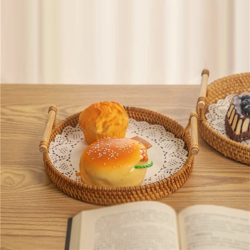 מגש ראטן עגול קלוע עבודת יד עם ידיות עץ | דגם Natural Rattan Tray - My Store