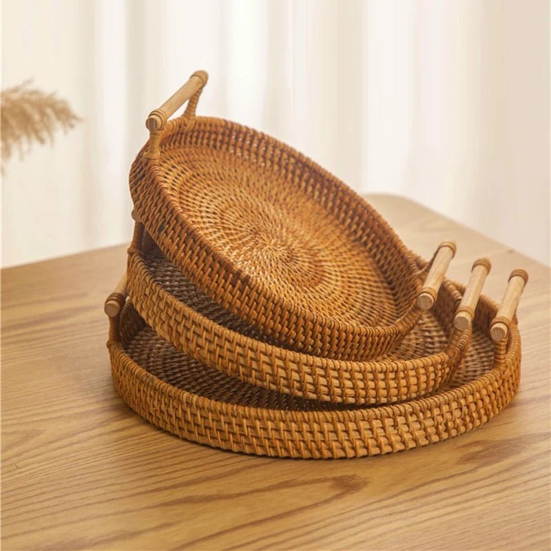 מגש ראטן עגול קלוע עבודת יד עם ידיות עץ | דגם Natural Rattan Tray - My Store