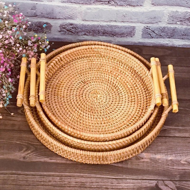 מגש ראטן עגול קלוע עבודת יד עם ידיות עץ | דגם Natural Rattan Tray - My Store